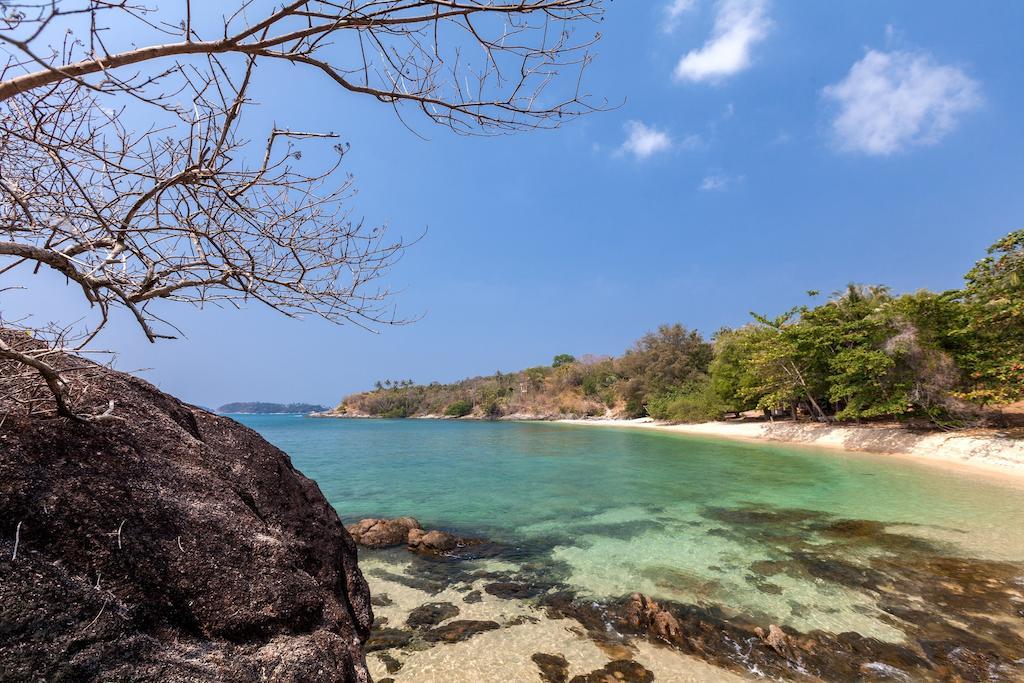 Baan Khunying - Secluded Phuket Beachfront Villa Rawai Cameră foto