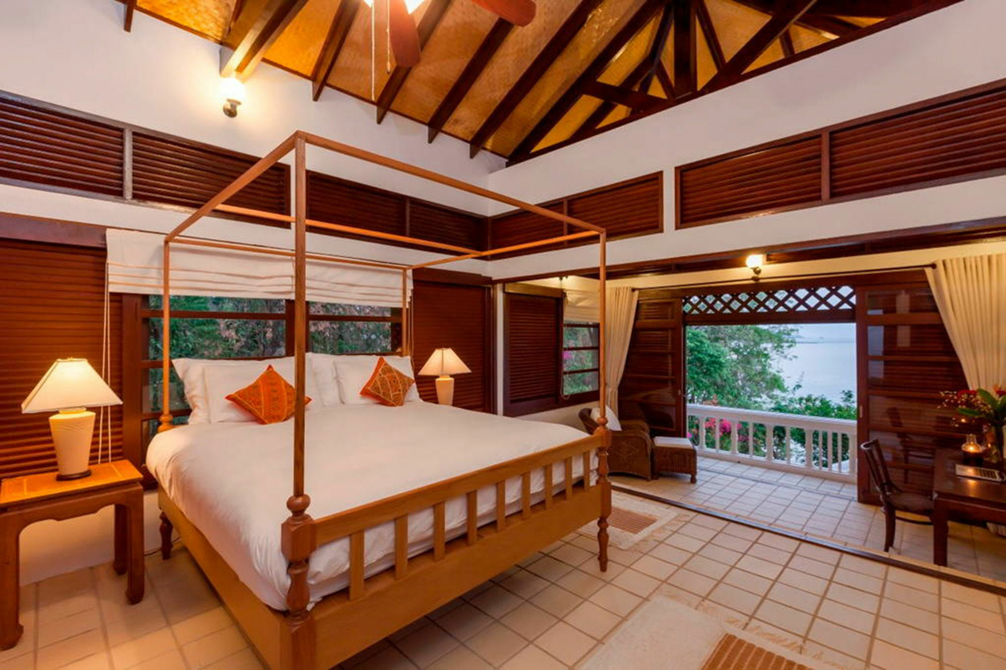 Baan Khunying - Secluded Phuket Beachfront Villa Rawai Exterior foto