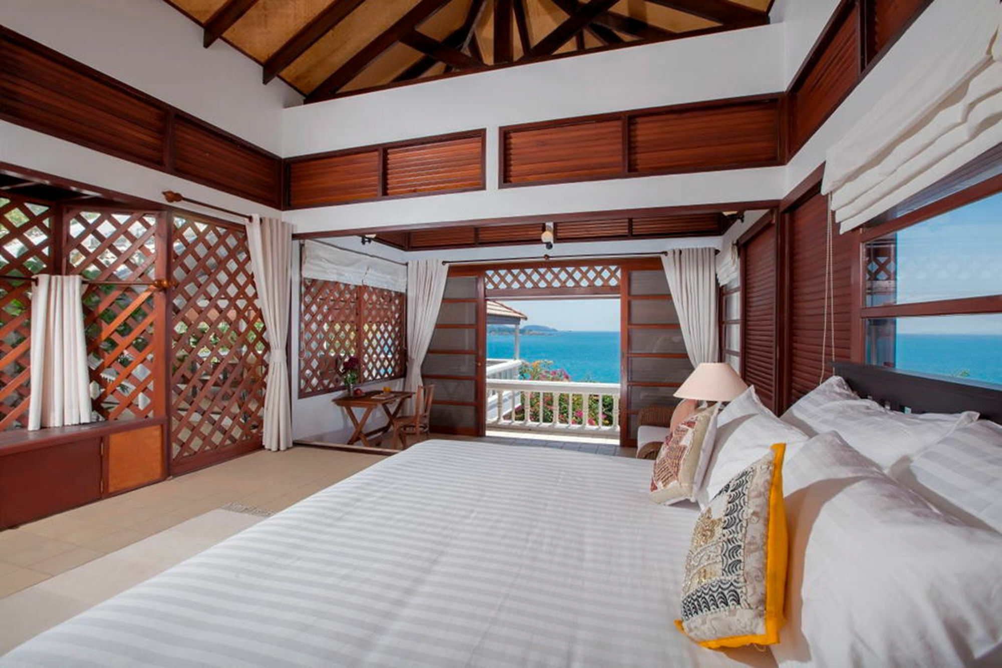 Baan Khunying - Secluded Phuket Beachfront Villa Rawai Exterior foto
